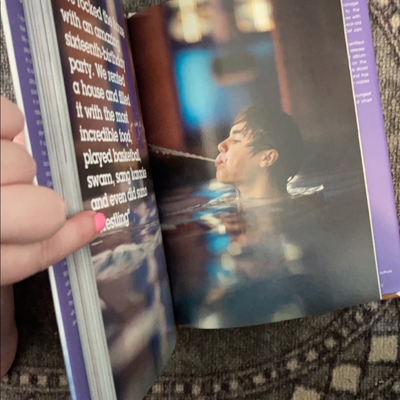 Other - Justin Bieber book